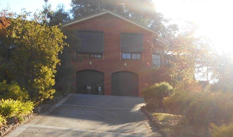 5 Bundara Crescent TUMUT 1