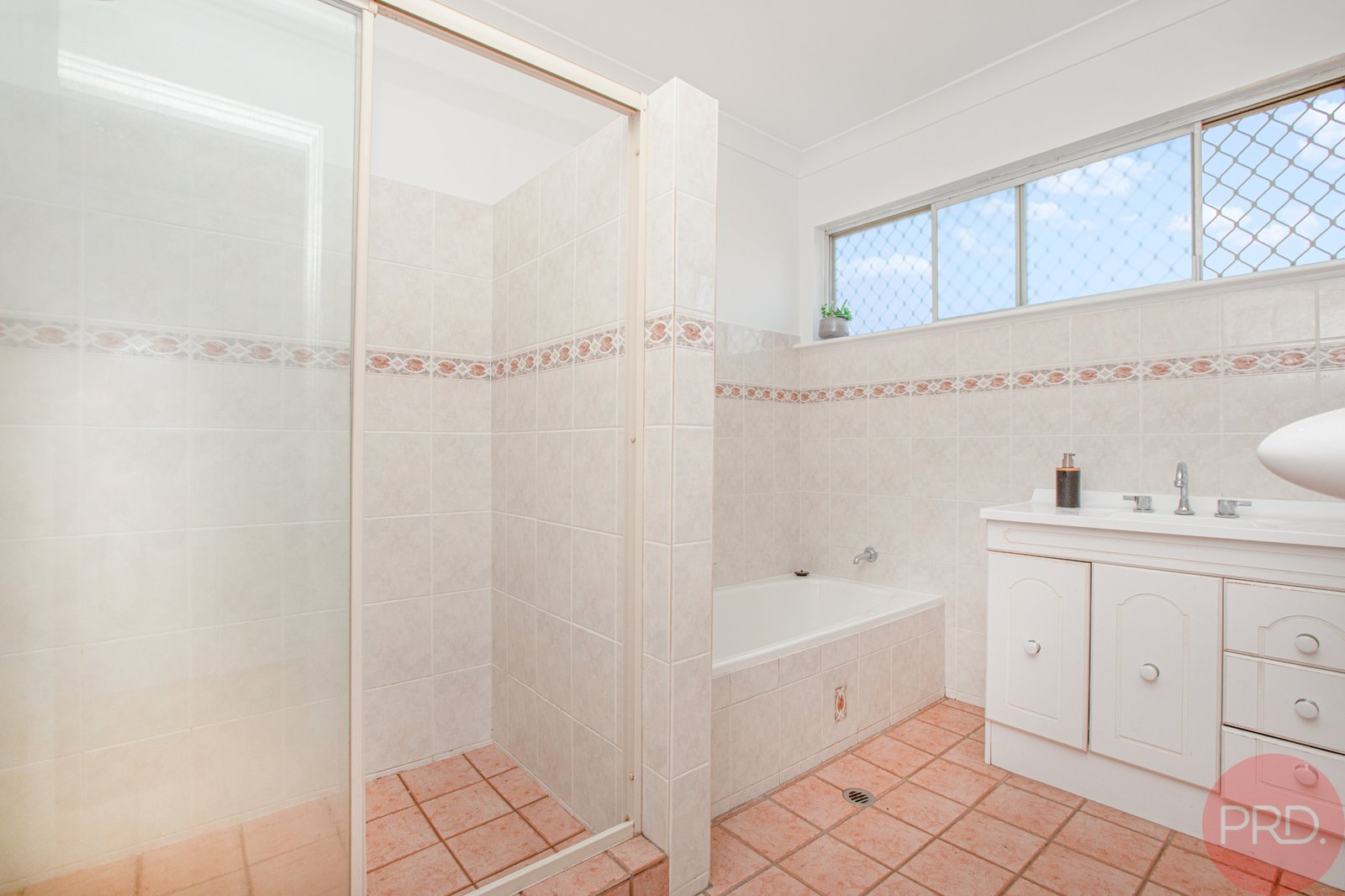 5 Bunning Avenue RUTHERFORD 14