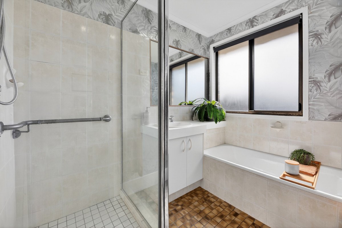 5 Burdock Street Elanora 22