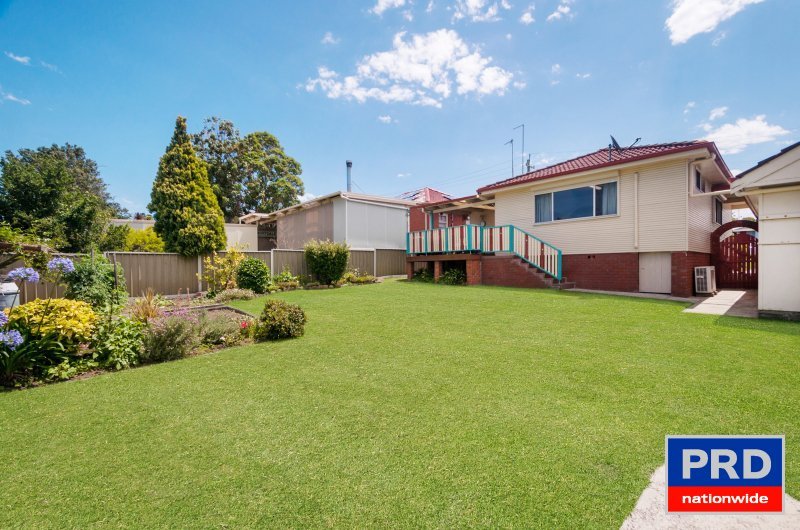 5 Burke Road DAPTO 9