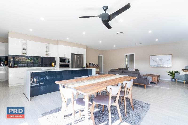 5 Butmaroo Street BUNGENDORE 8