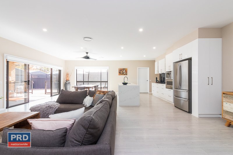 5 Butmaroo Street BUNGENDORE 9