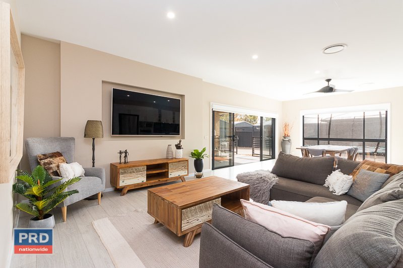 5 Butmaroo Street BUNGENDORE 10