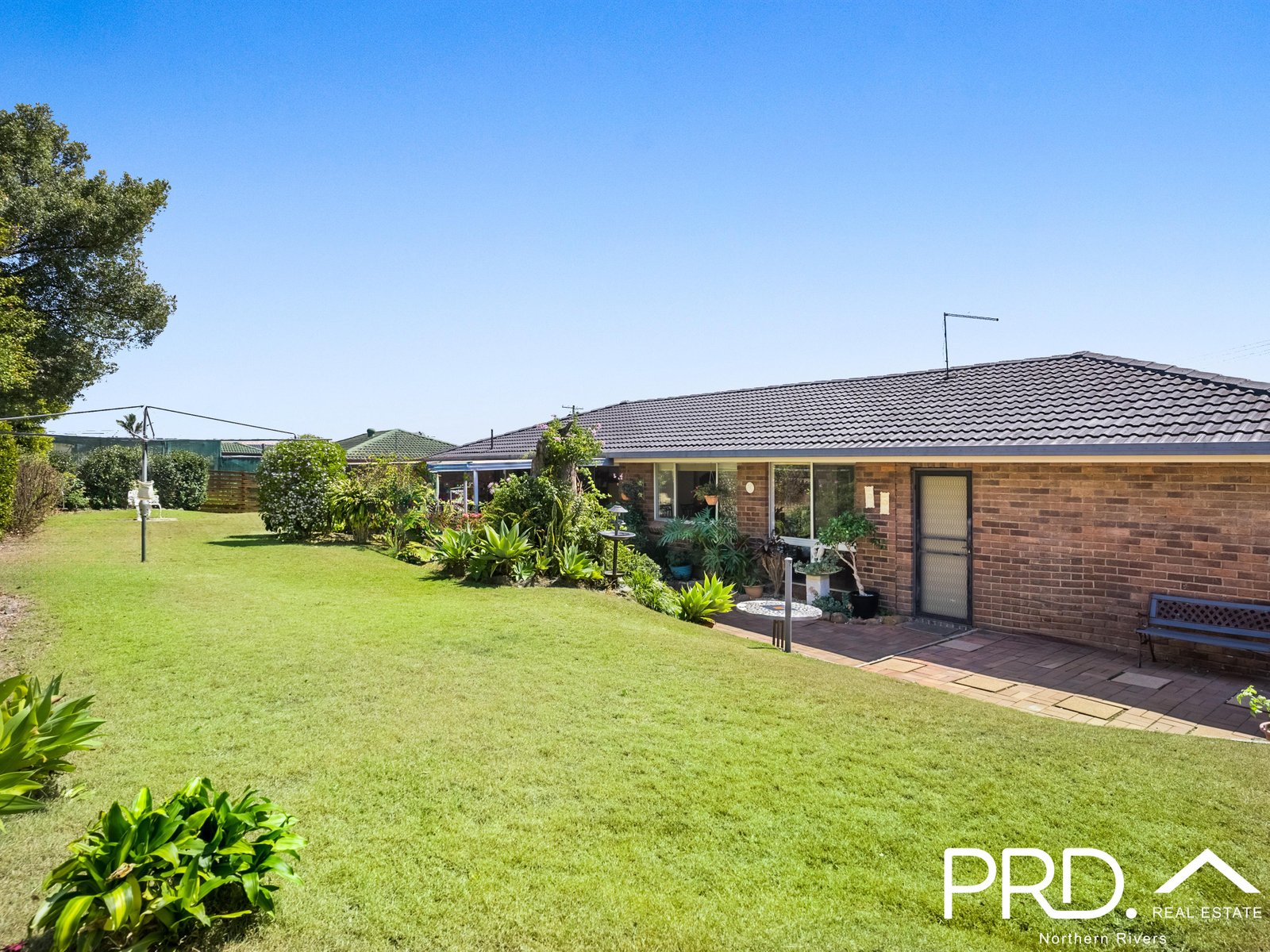 5 Camaroo Close CASINO 16