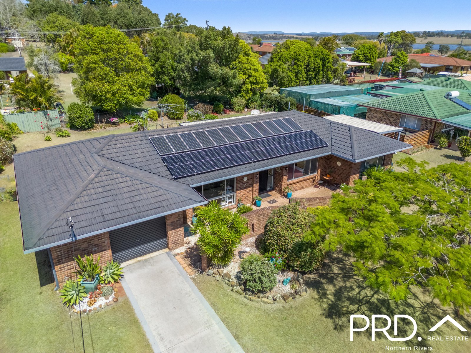 5 Camaroo Close CASINO 18