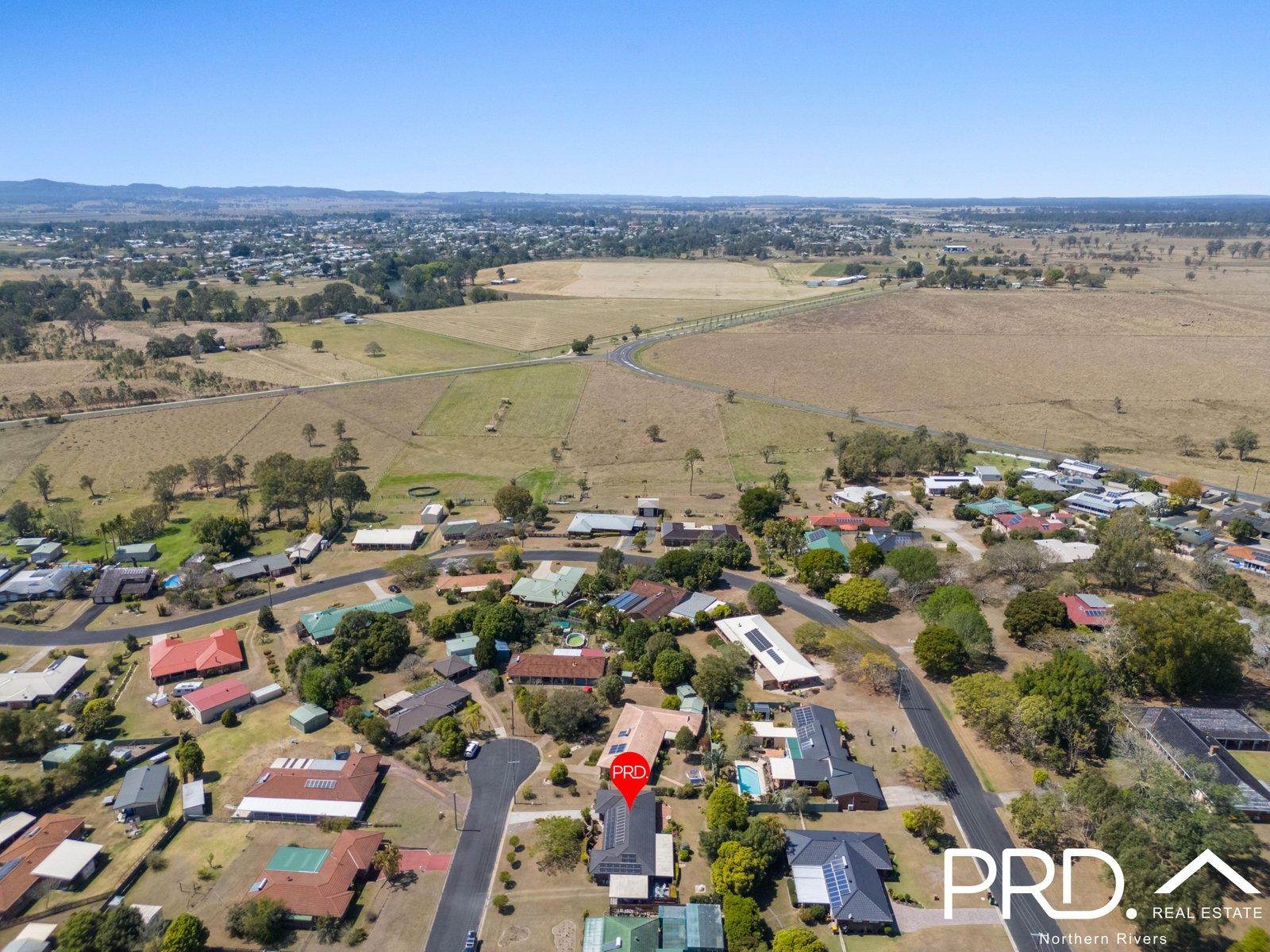 5 Camaroo Close CASINO 21