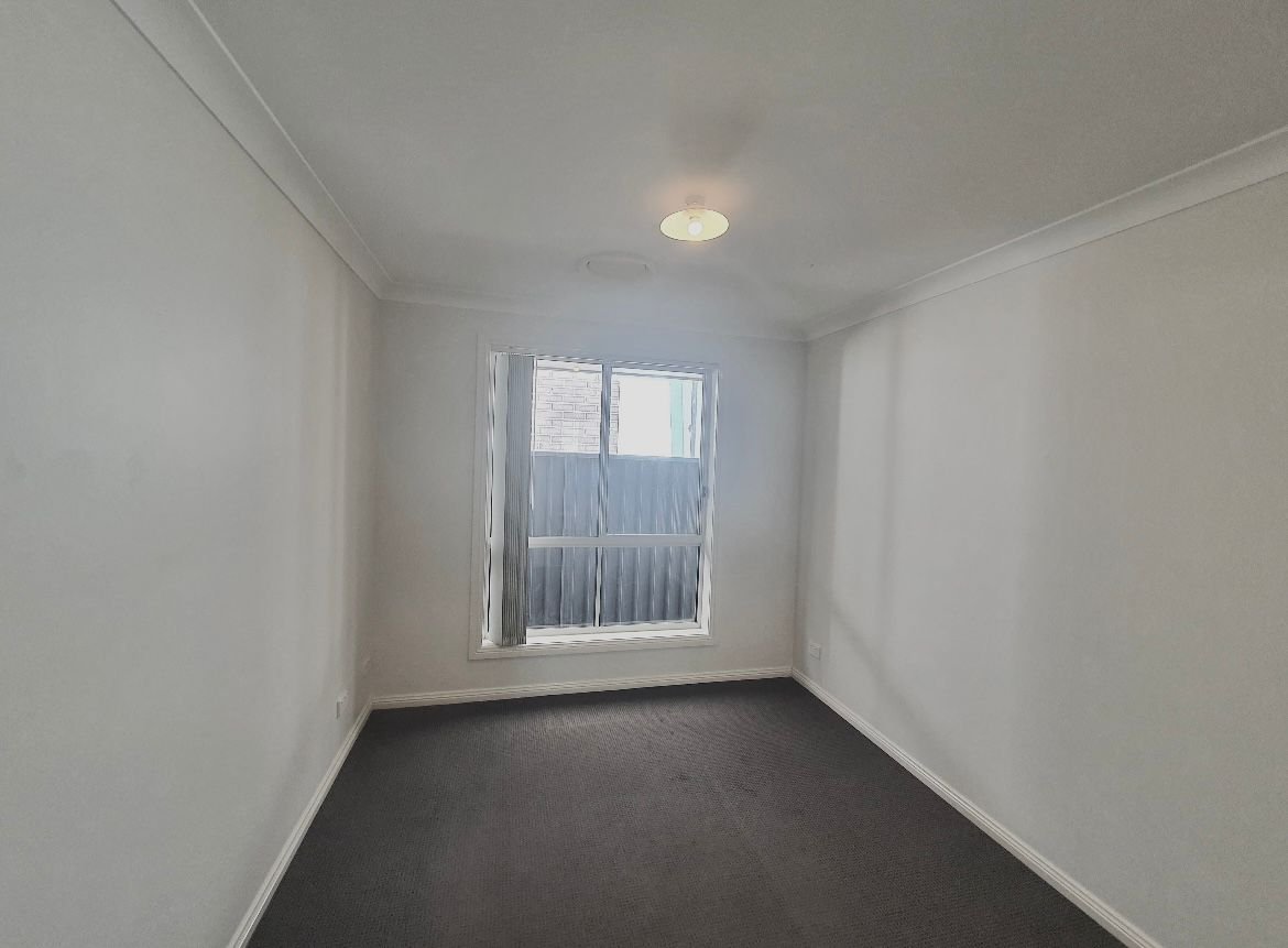 5 Canal Parade LEPPINGTON 6