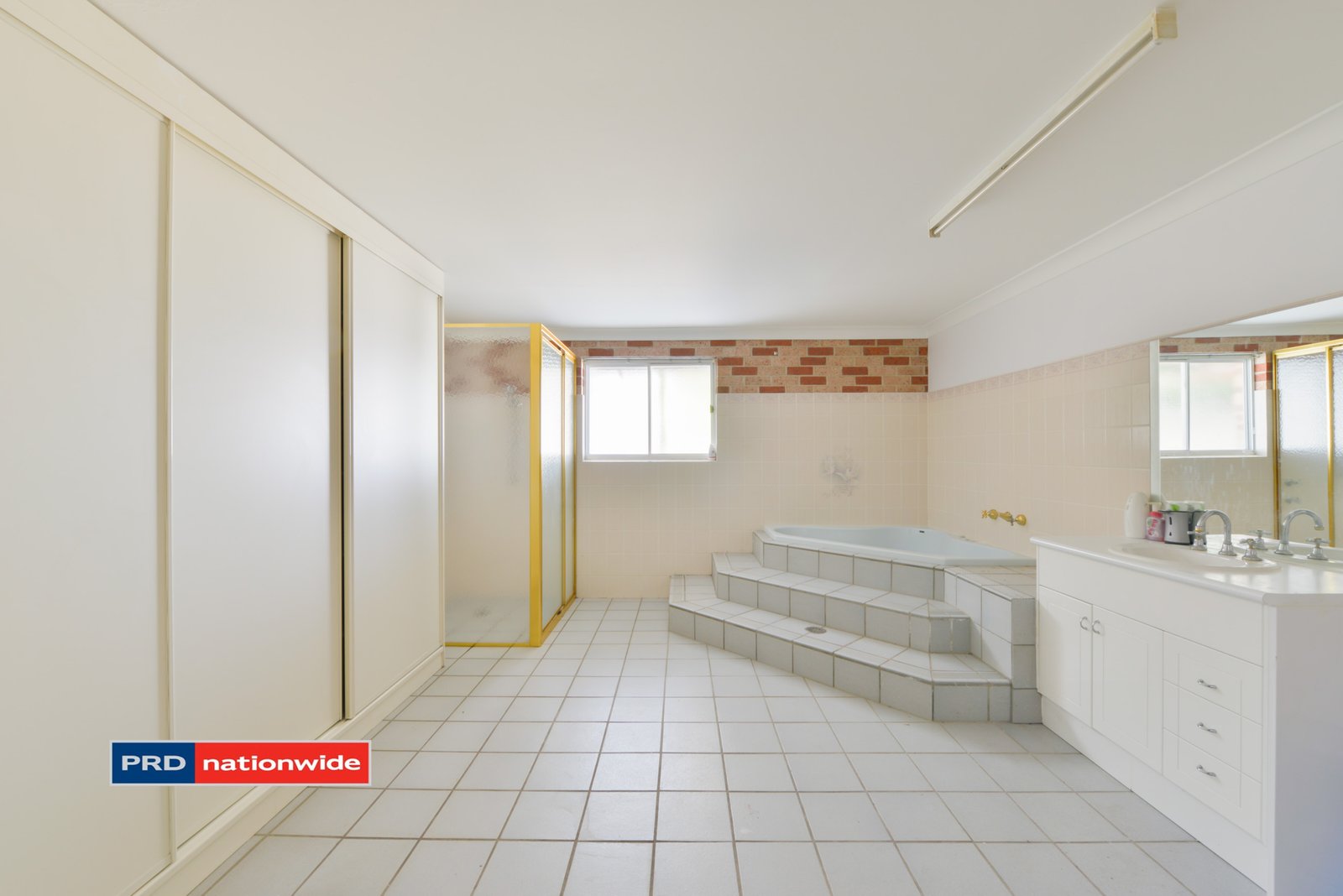 5 Cann Close TAMWORTH 23