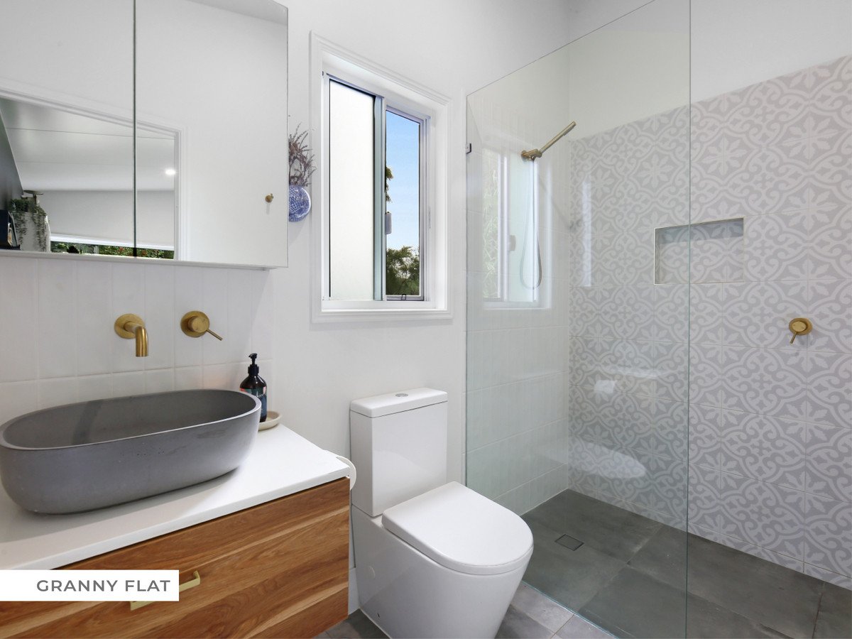 5 Carapook Crescent Tallebudgera 32