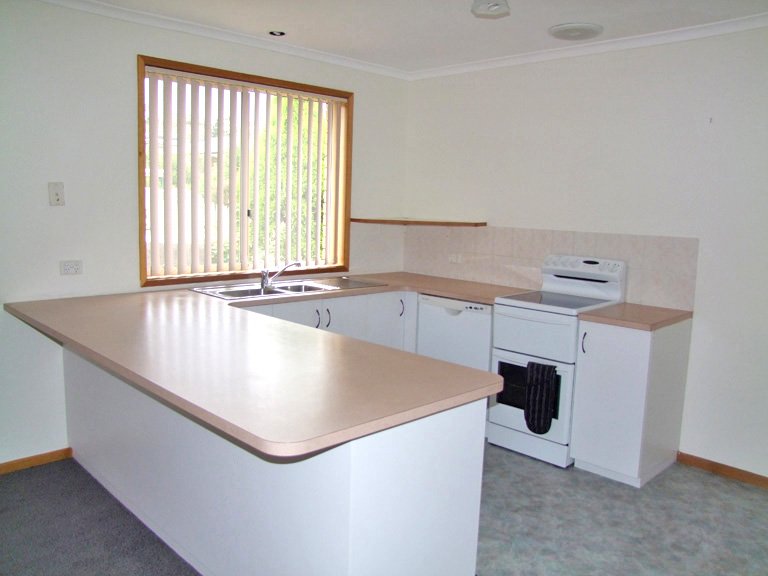5 Cardiff Court AUSTINS FERRY 2