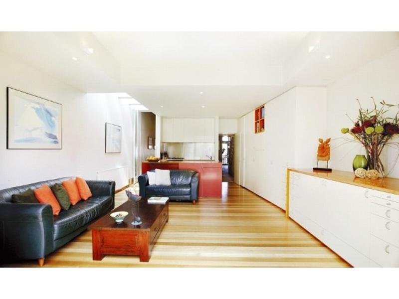 Gallery: 5 Cardigan Place