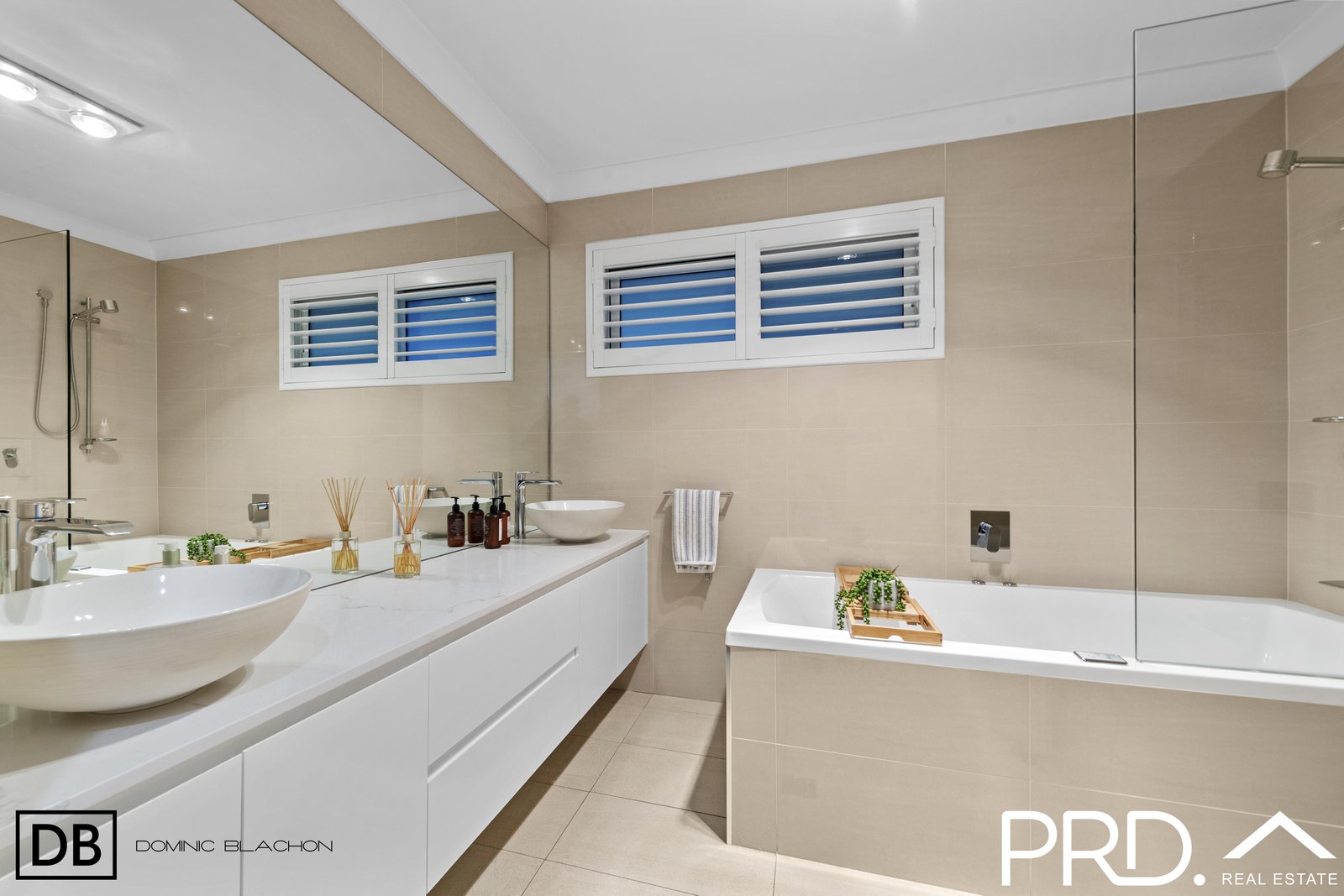 5 Carlowrie Crescent EAST HILLS 8