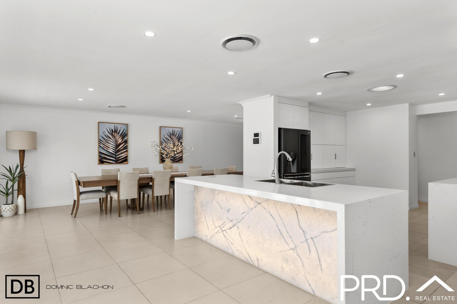 5 Carlowrie Crescent EAST HILLS 3