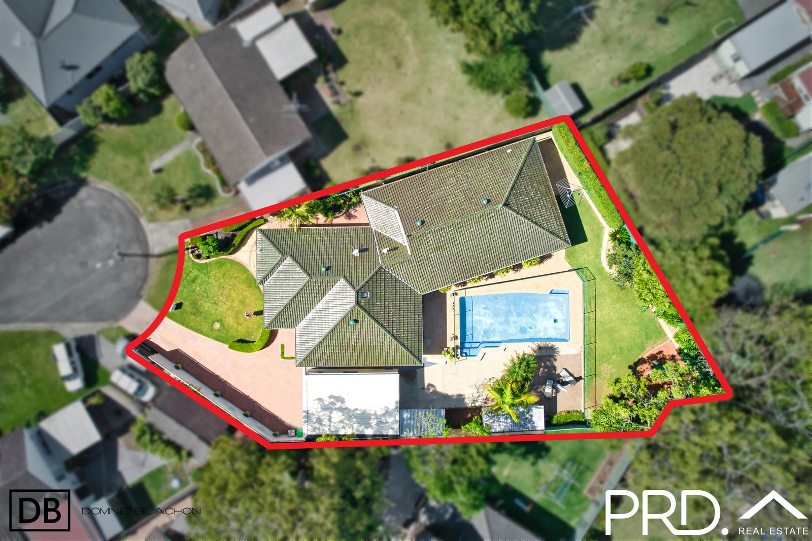 5 Carlowrie Crescent EAST HILLS 9