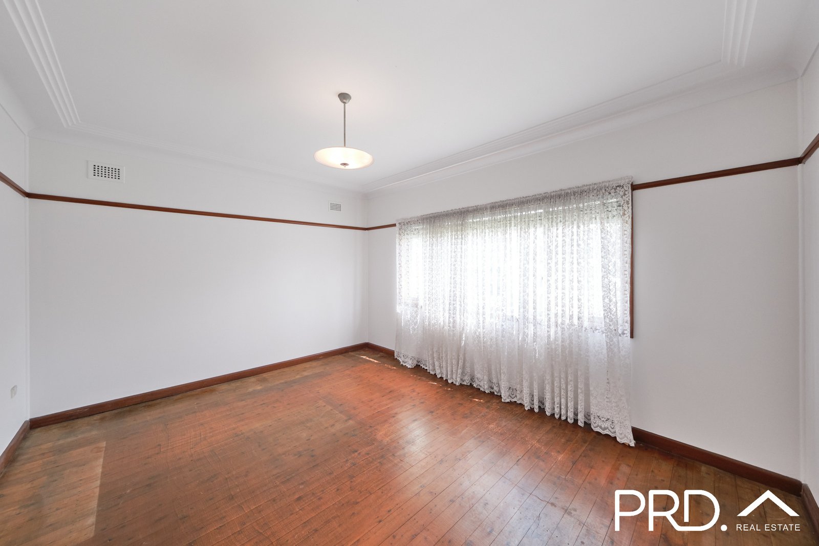5 Carlton Parade PUNCHBOWL 4