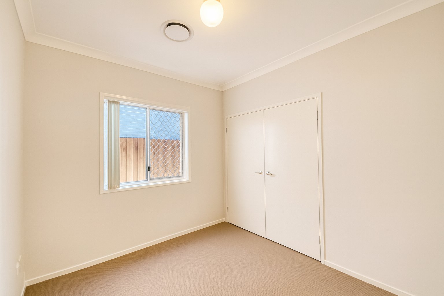 5 Carlton Road CAMPBELLTOWN 8