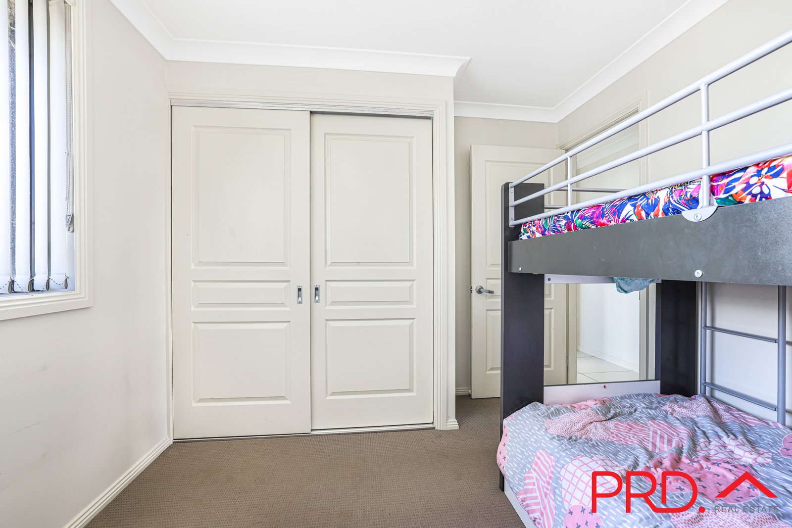 5 Carnegie Place TAMWORTH 20