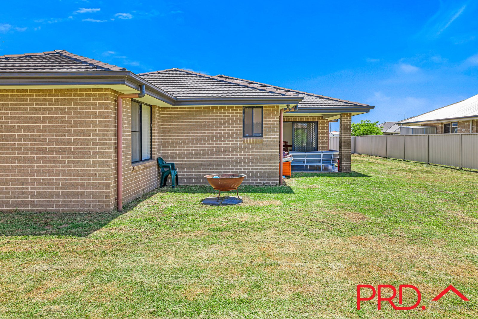 5 Carnegie Place TAMWORTH 26