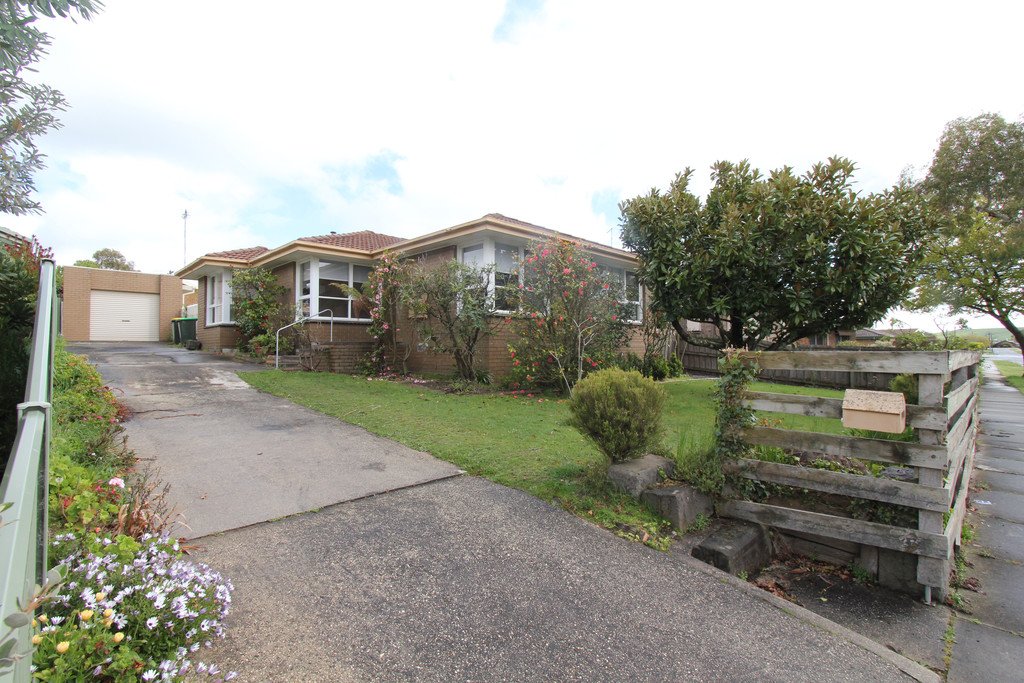 5 Carpenter Street WENDOUREE 3