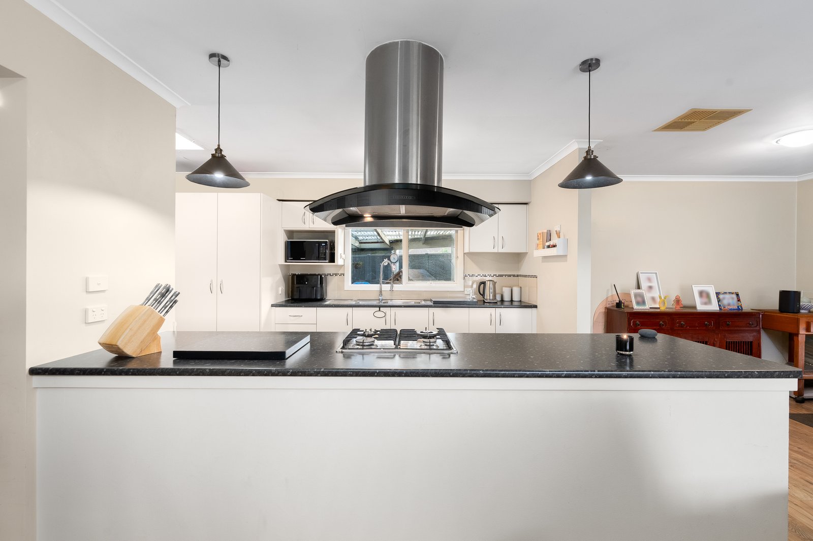 Gallery: 5 Castlemaine Court