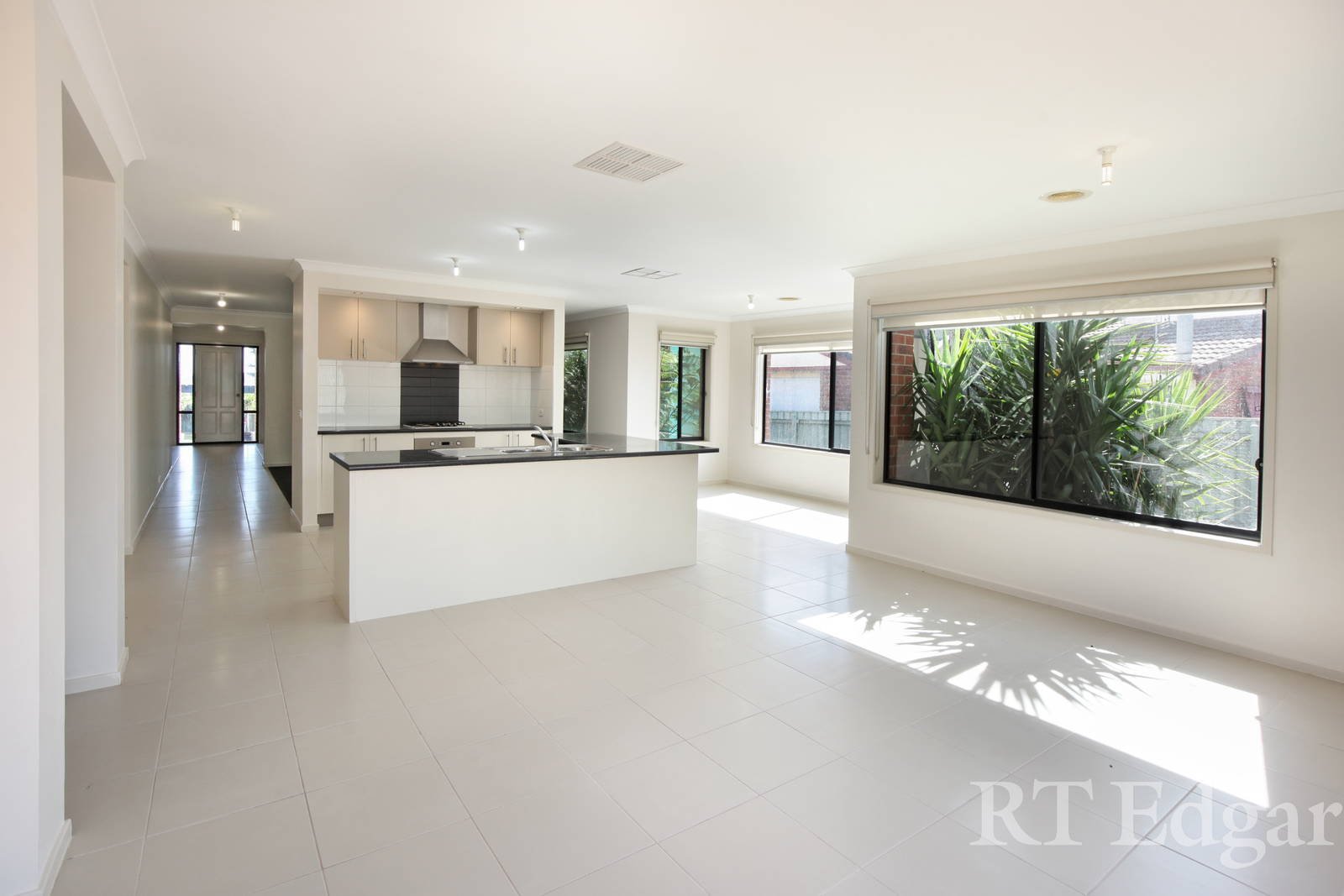 Real Estate and Property in 5 Castles Crescent, Kyneton, VIC