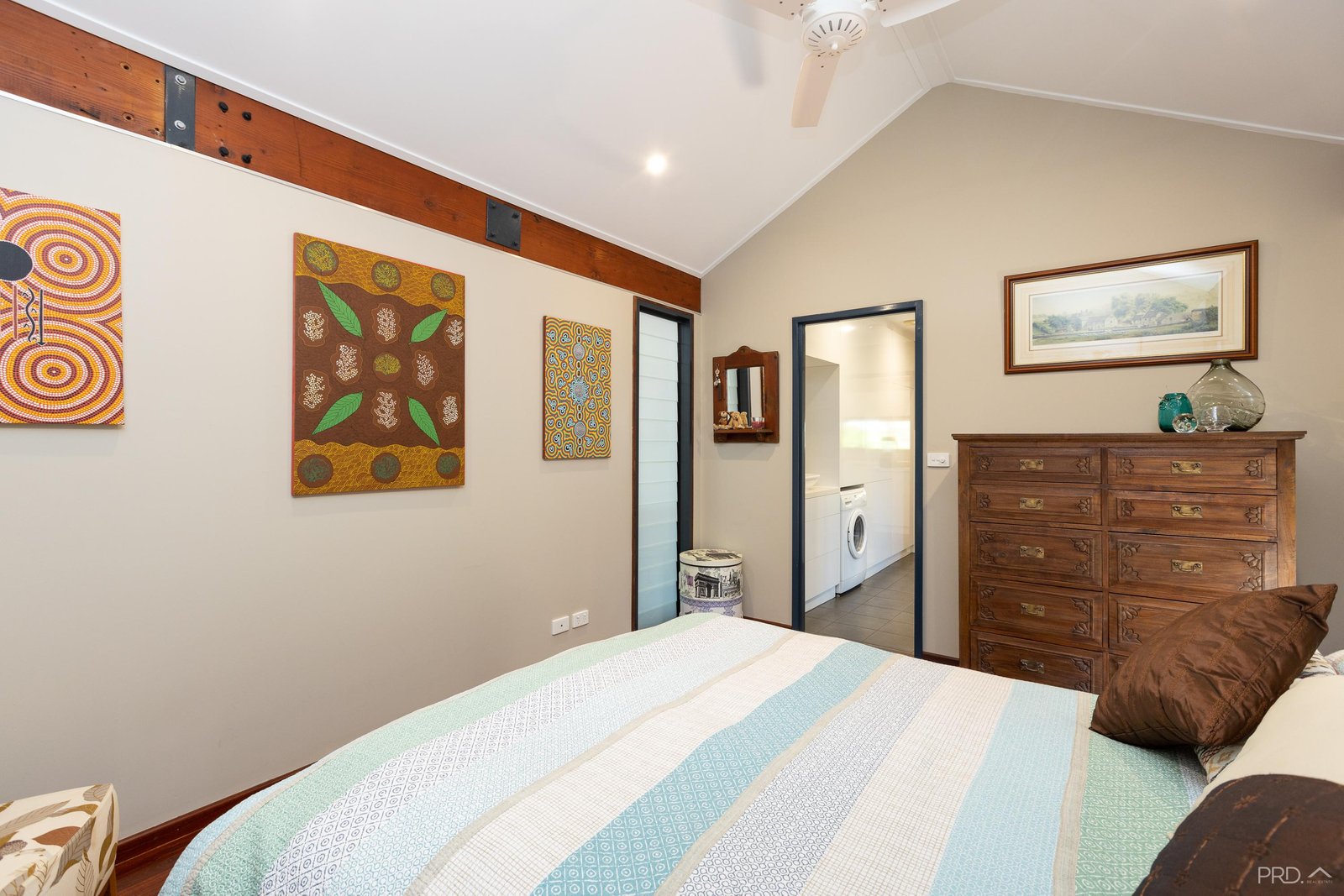 5 Celtic Loop CABLE BEACH 25