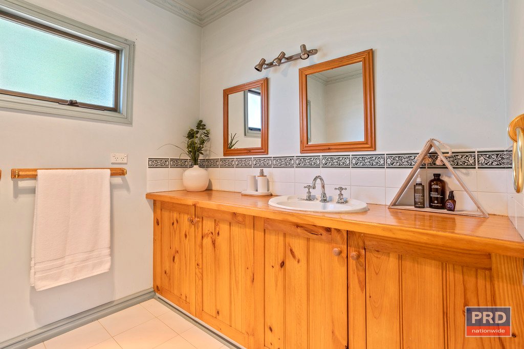 5 Centaur Close STRATHFIELDSAYE 12