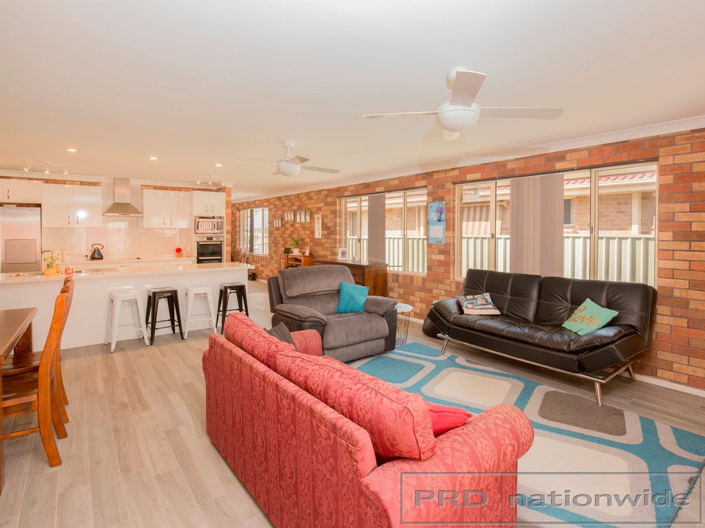5 Centre Street GRETA 6