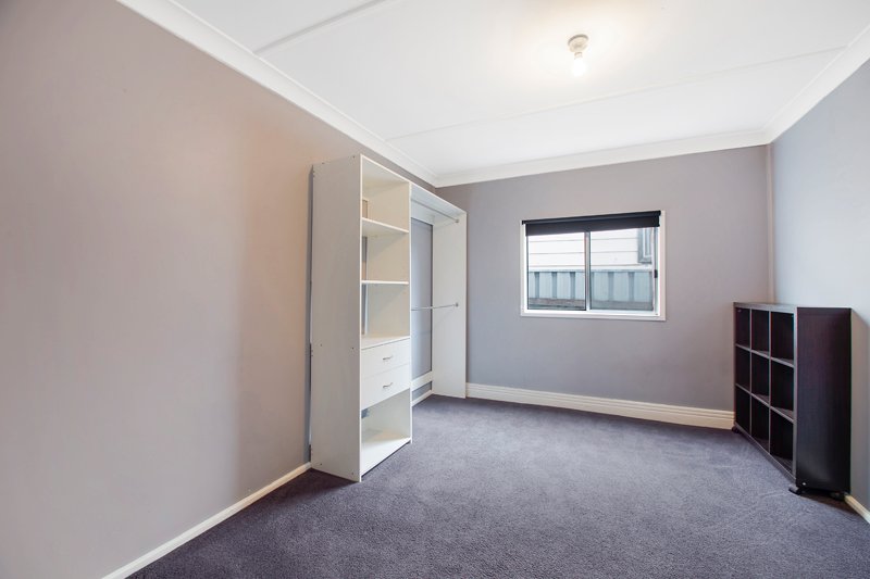 5 Cessnock Road WESTON 8
