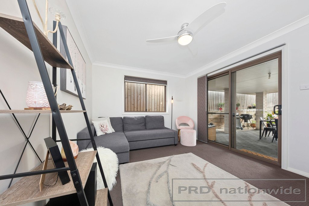 5 Champion Cres GILLIESTON HEIGHTS 12