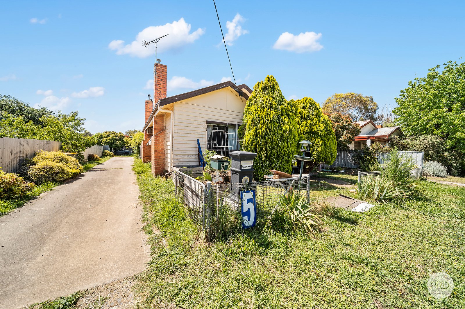 5 Chapel Street CAMPBELLS CREEK 5