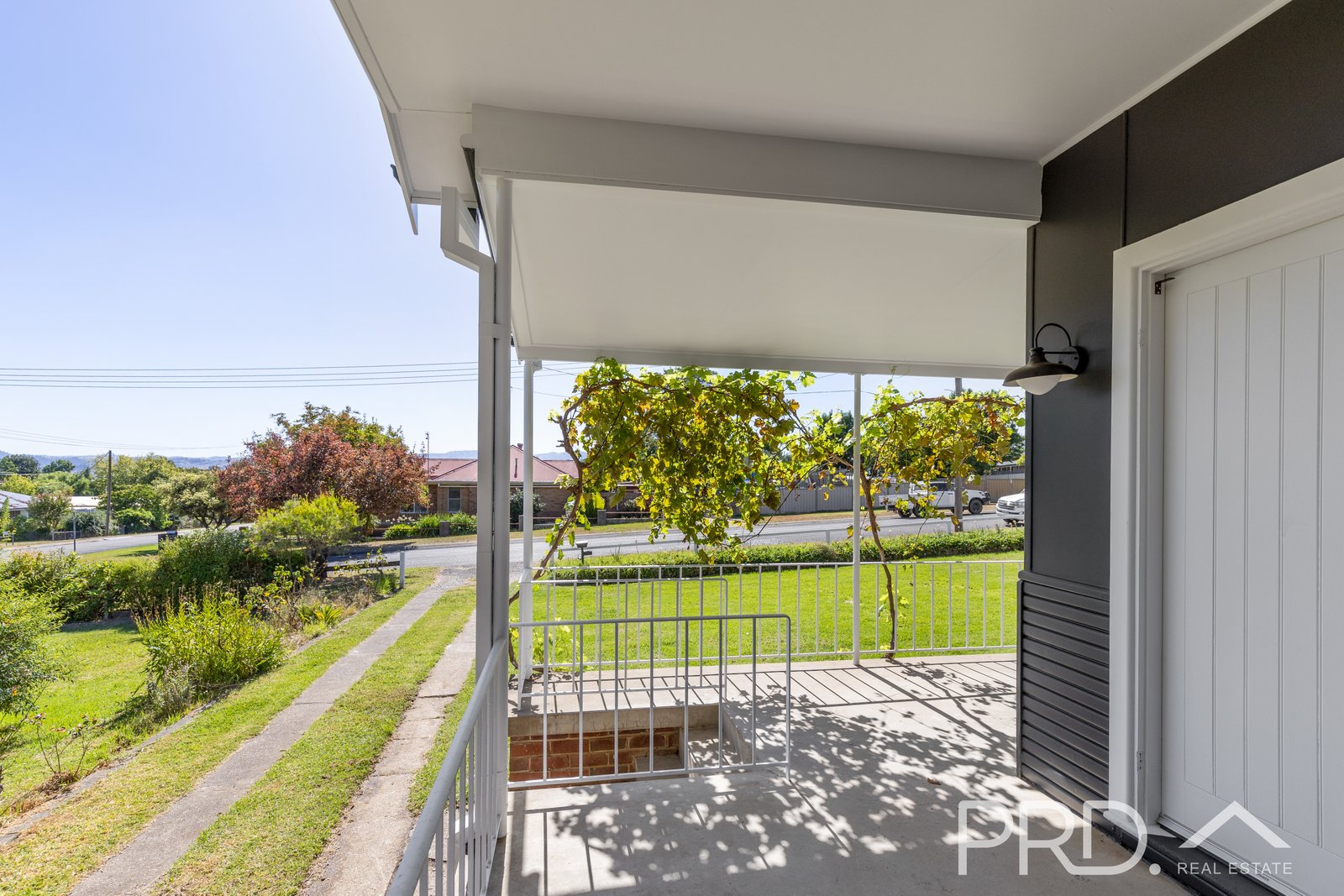 5 Charles Street TUMUT 13