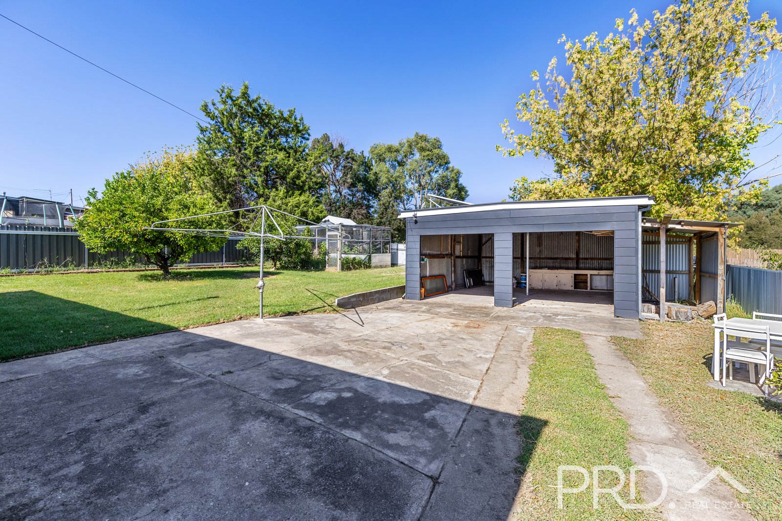 5 Charles Street TUMUT 15