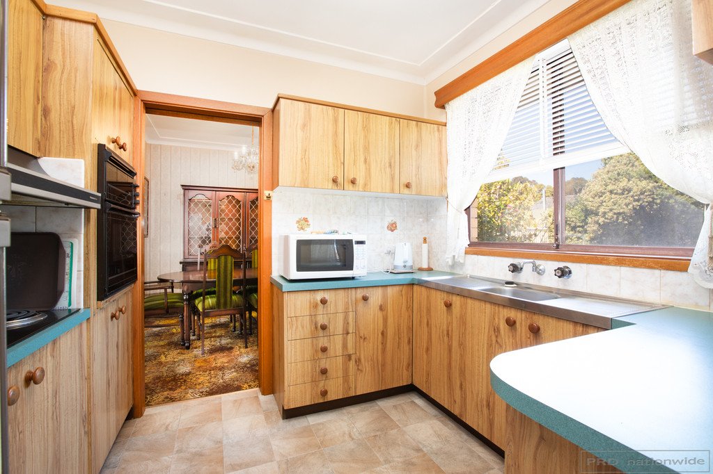 5 Chelmsford Drive METFORD 5