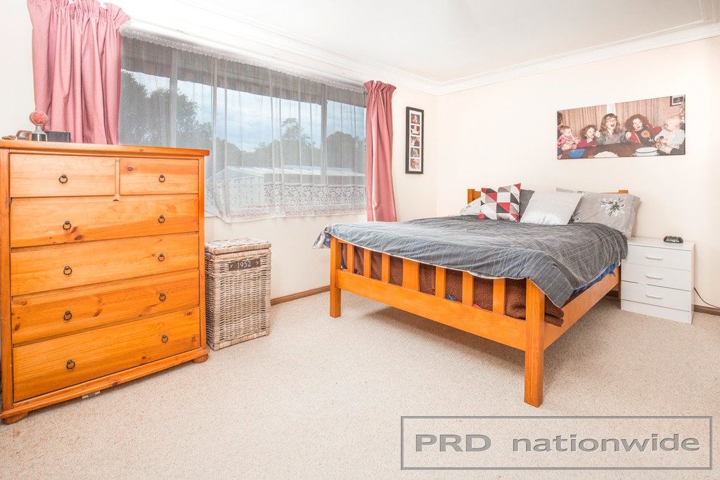 5 Chidley Cres  METFORD 10