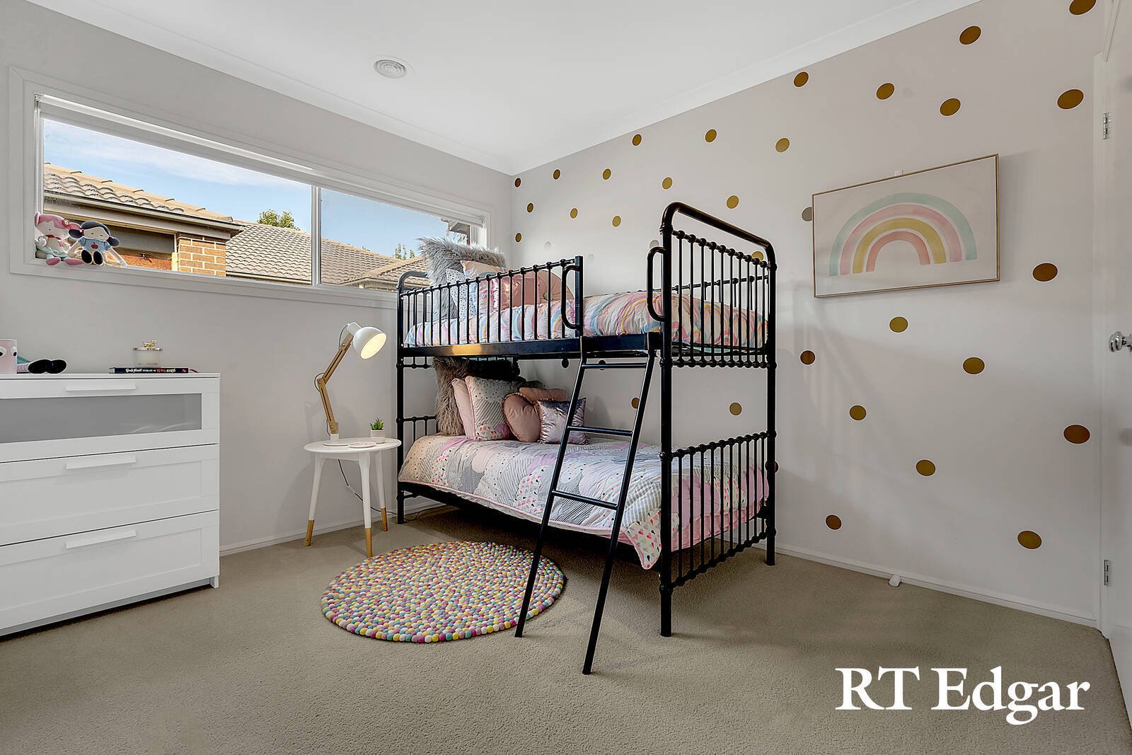 Real Estate and Property in 5 Childe Harold Road, Gisborne, VIC