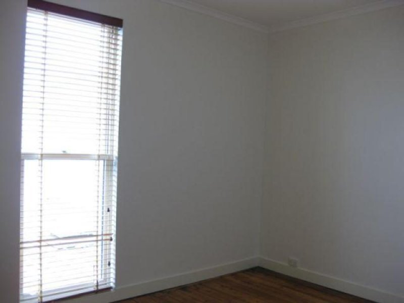 Gallery: 5 Clarendon Place
