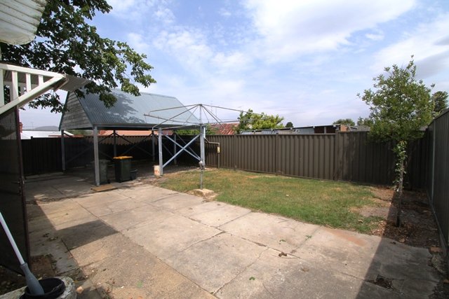 5 Clarendon Street SOLDIERS HILL 12