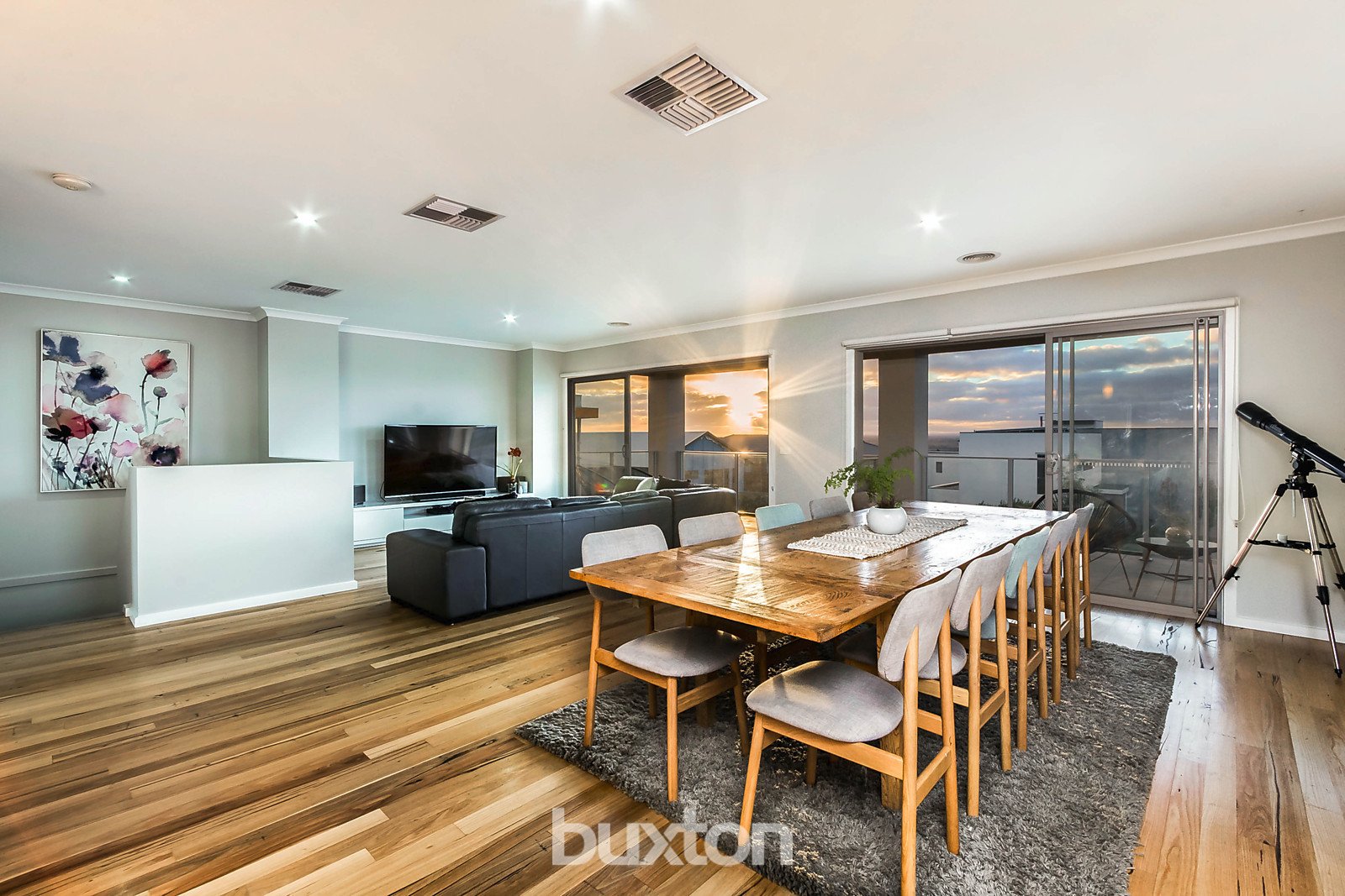 Gallery: 5 Clearview Court