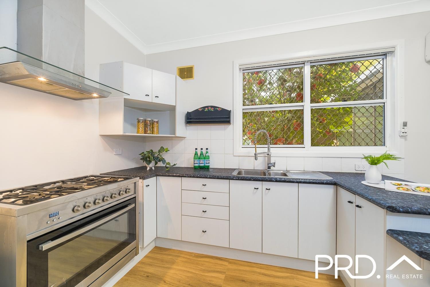 5 Clifford Street PANANIA 4