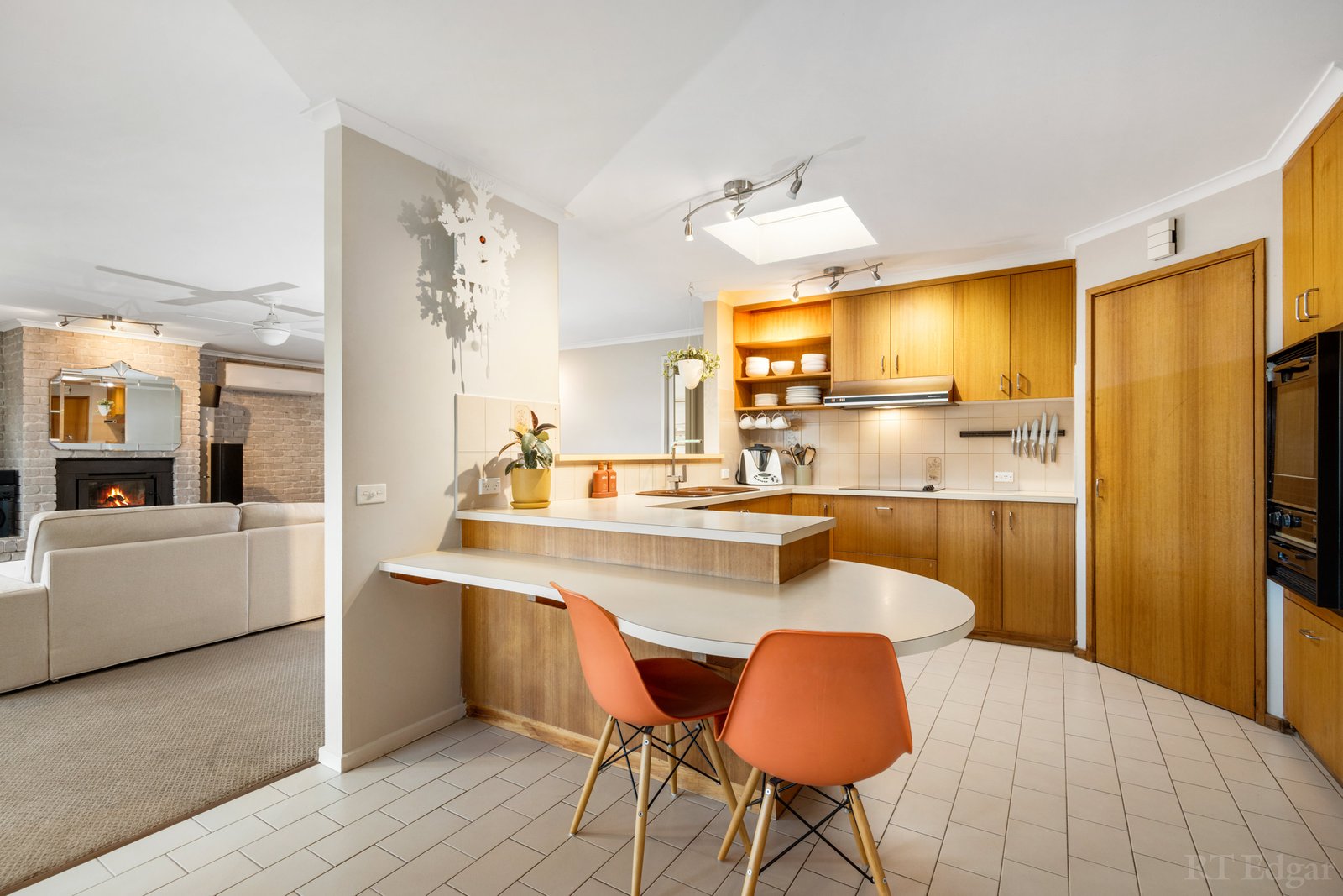 Real Estate and Property in 5 Coatsworth Avenue, St Leonards, VIC