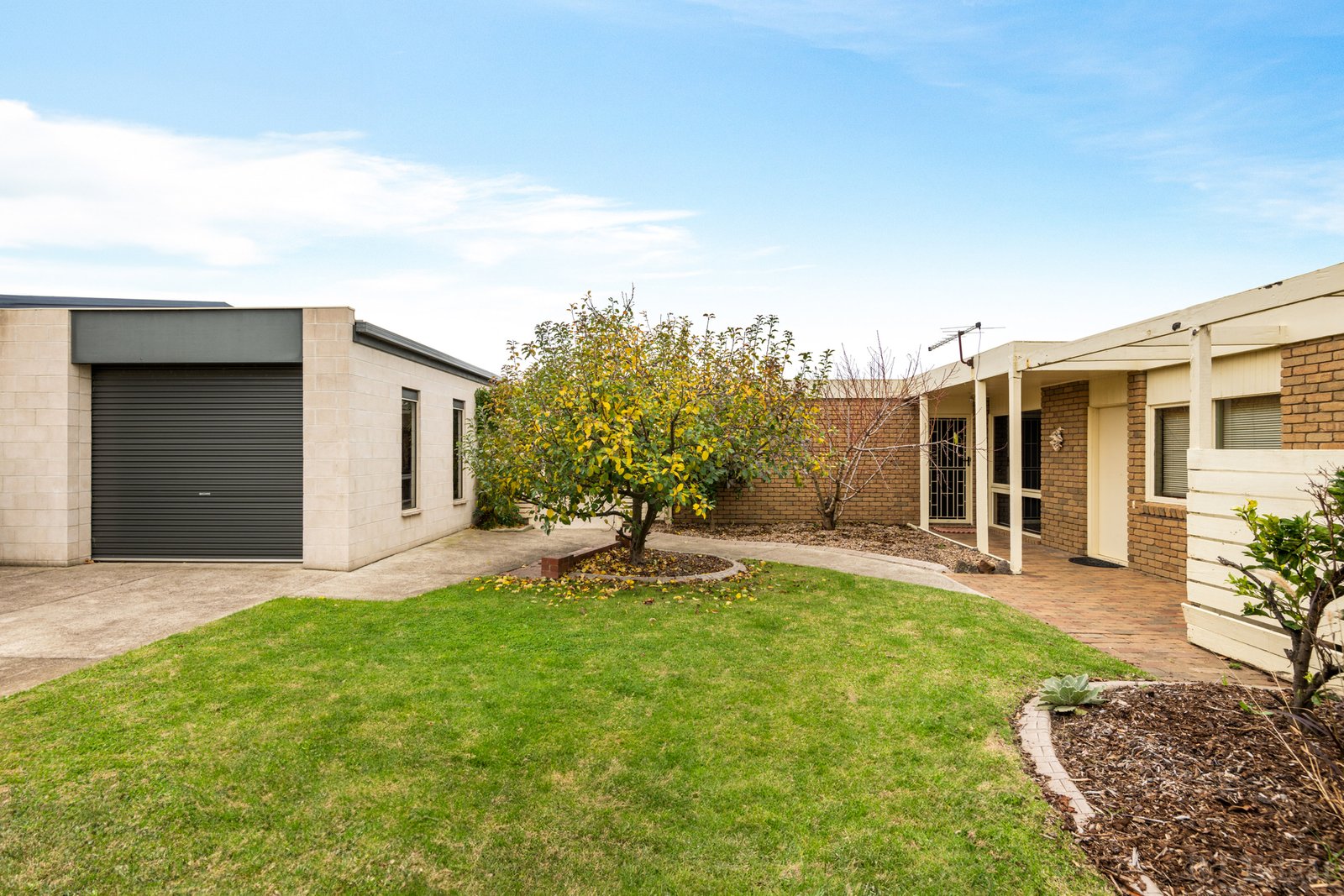 Real Estate and Property in 5 Coatsworth Avenue, St Leonards, VIC