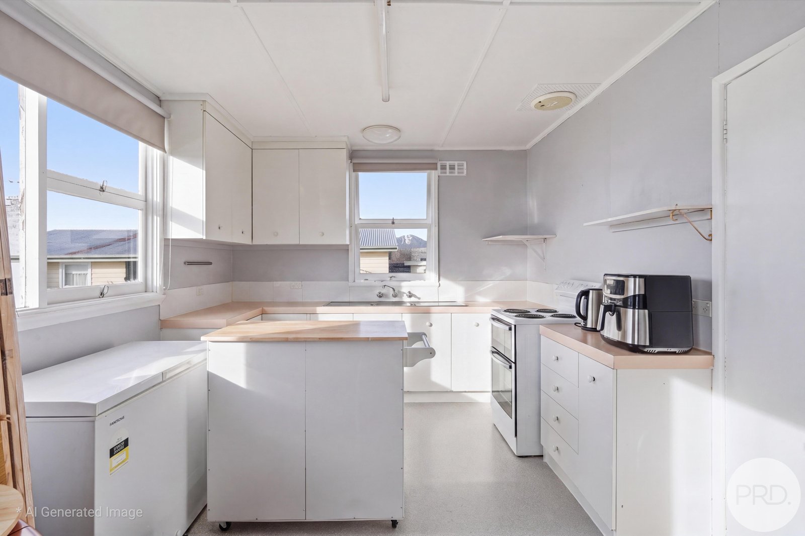 5 Colston Street CLAREMONT 4