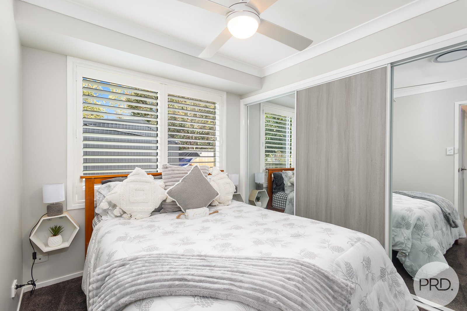 5 Compass Close SALAMANDER BAY 15