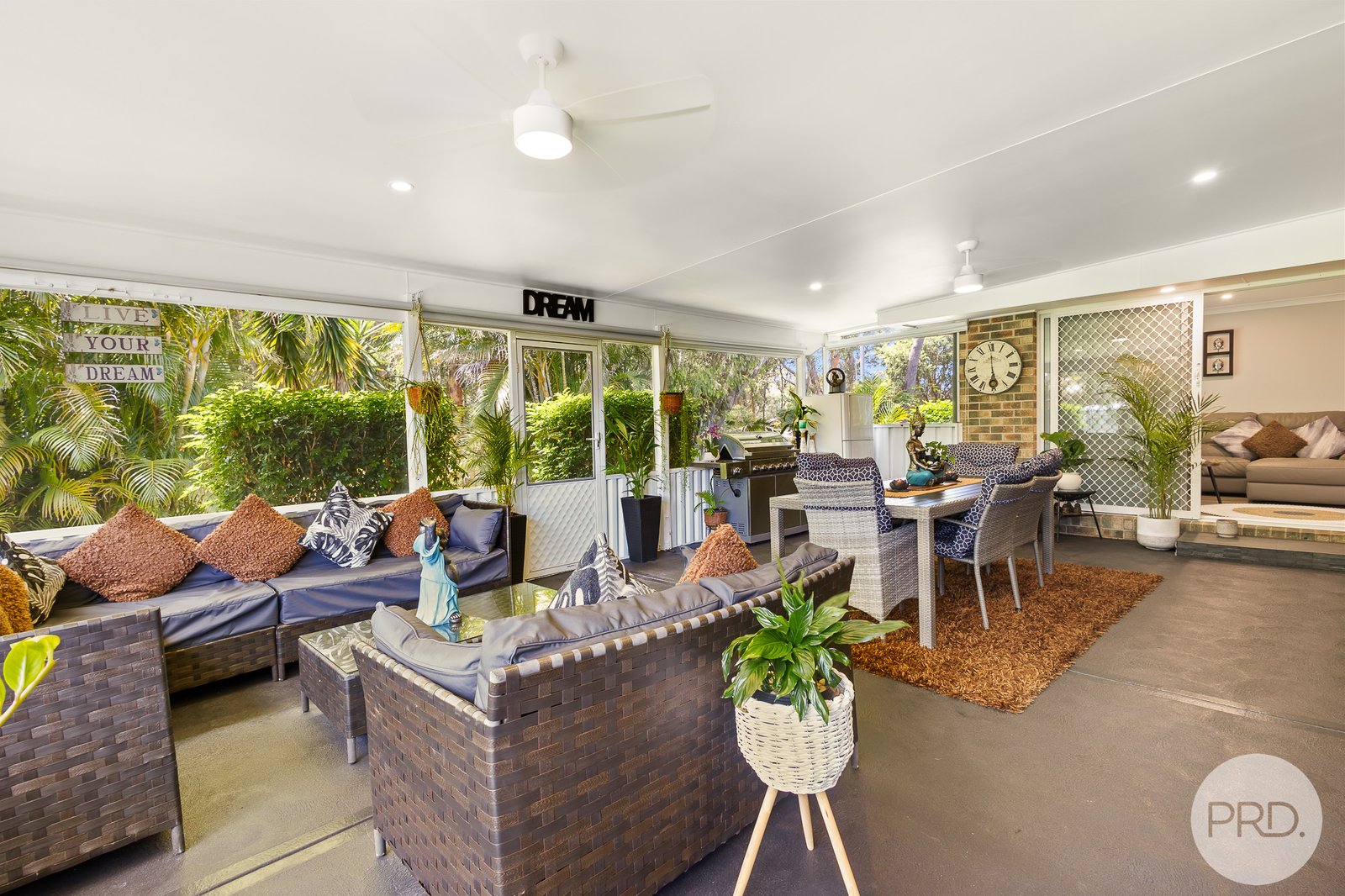 5 Compass Close SALAMANDER BAY 19