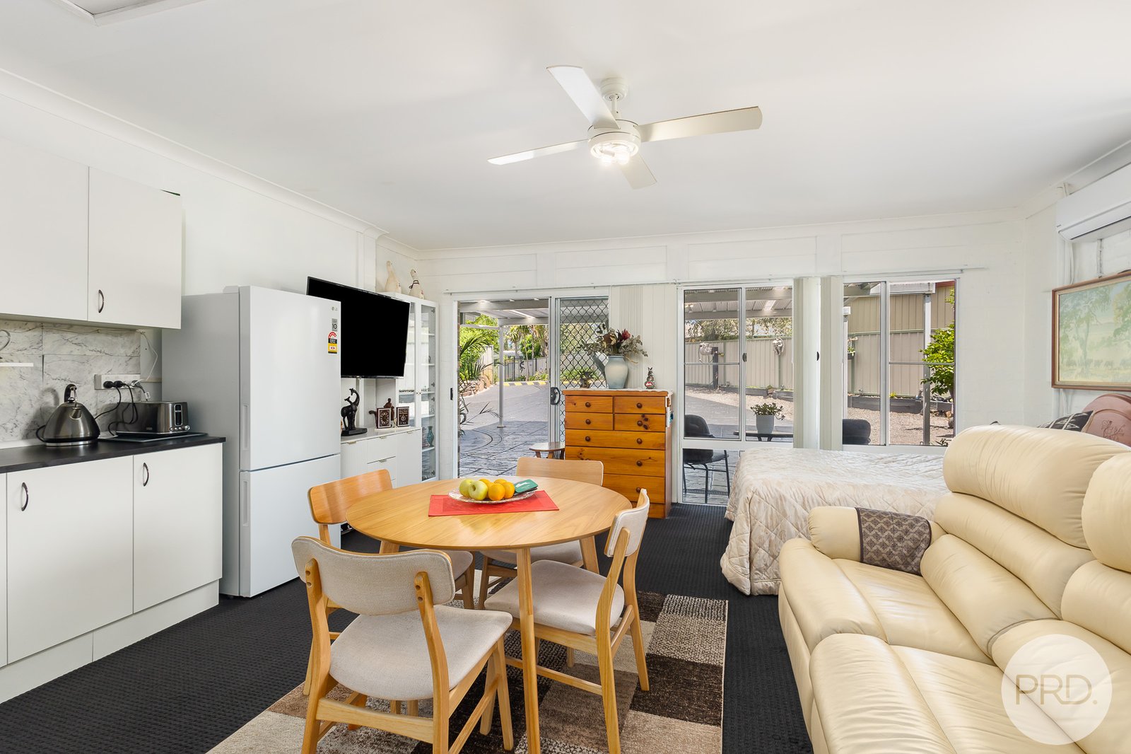 5 Compass Close SALAMANDER BAY 22