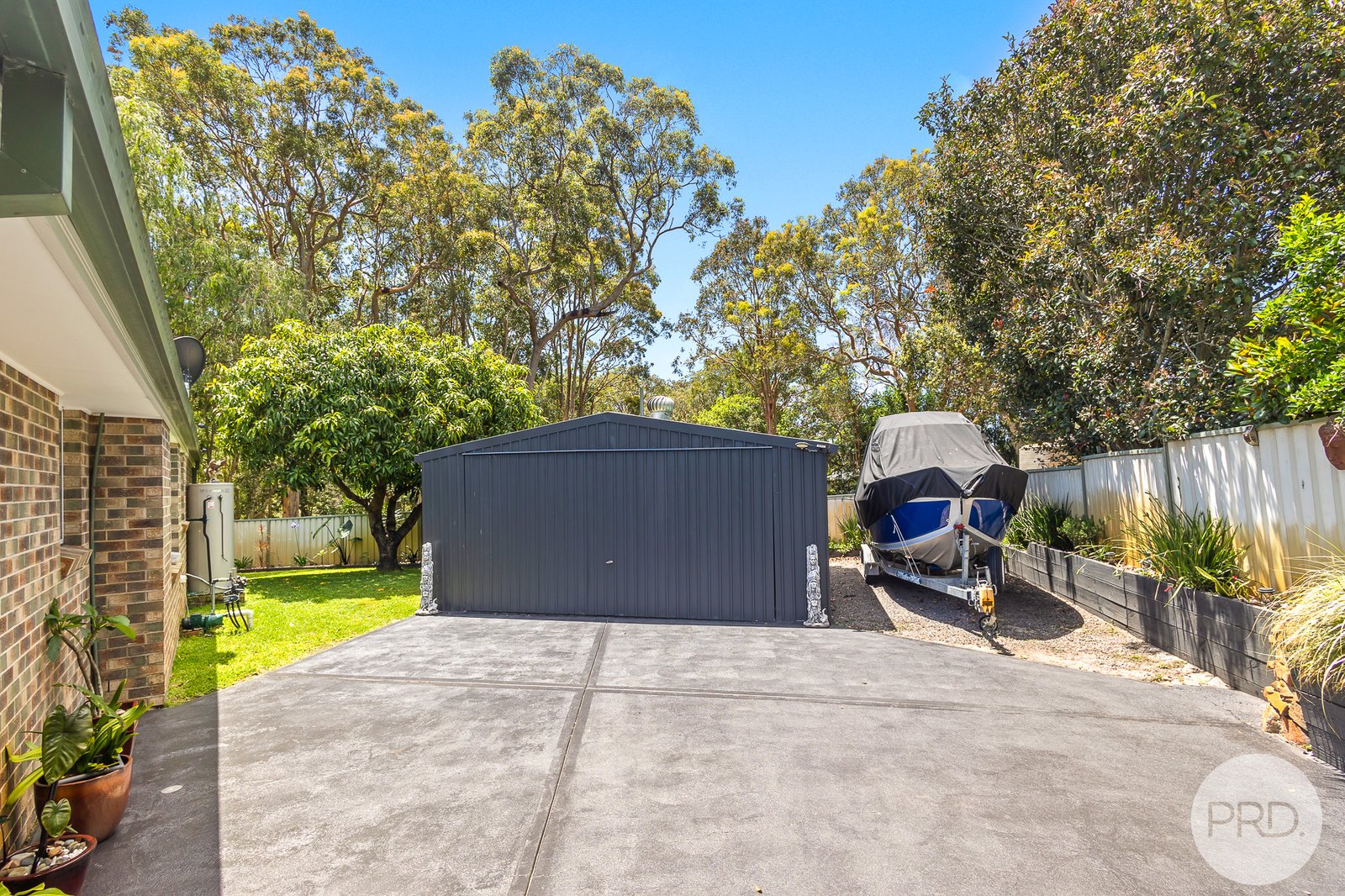5 Compass Close SALAMANDER BAY 32