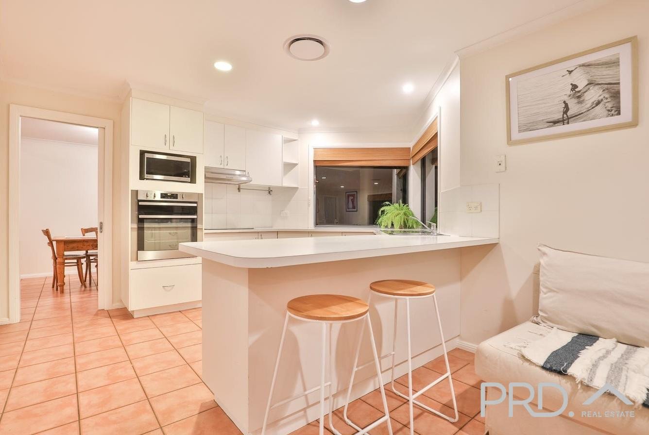 5 Coonawarra Close MILDURA 4