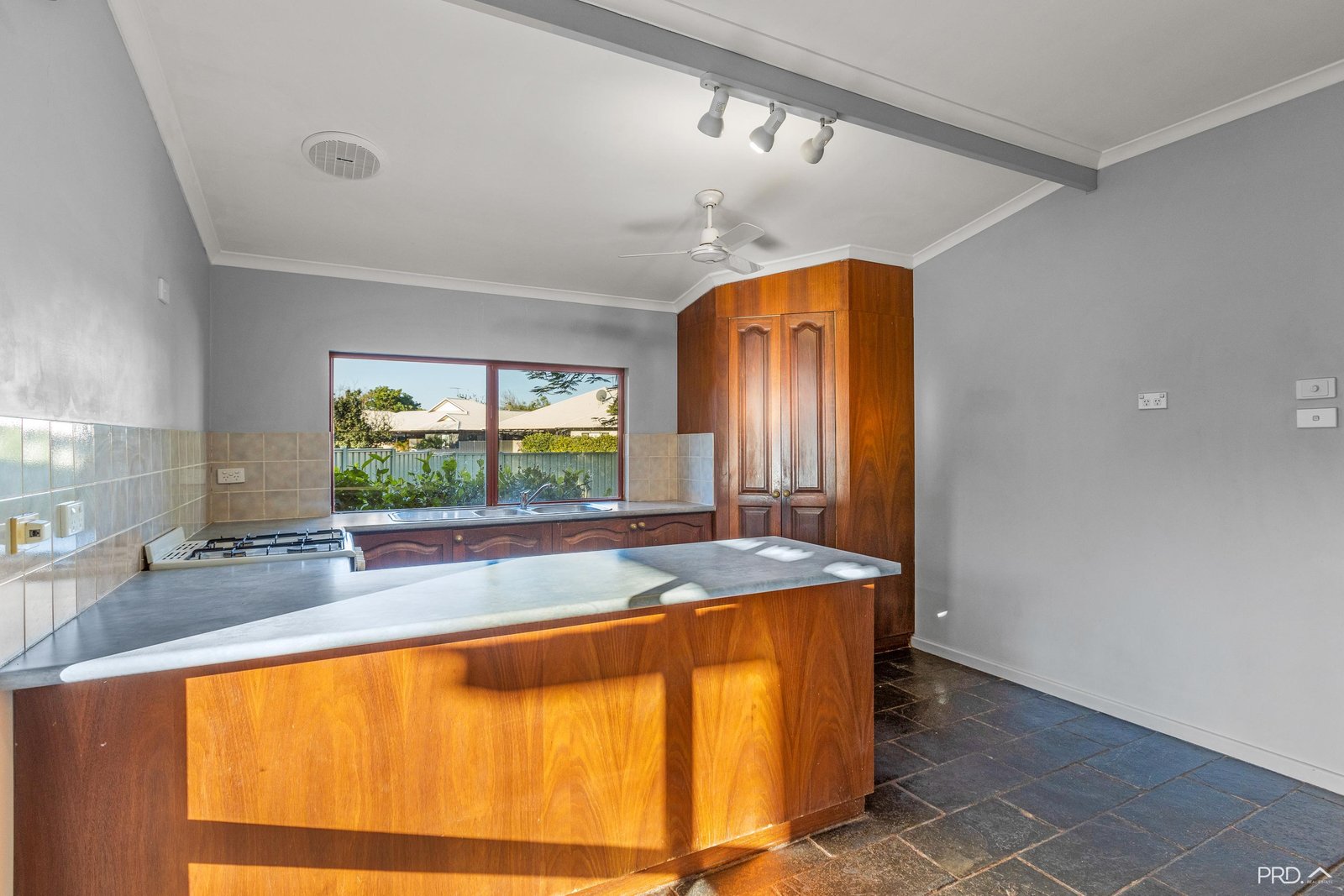 5 Cotter Court CABLE BEACH 7