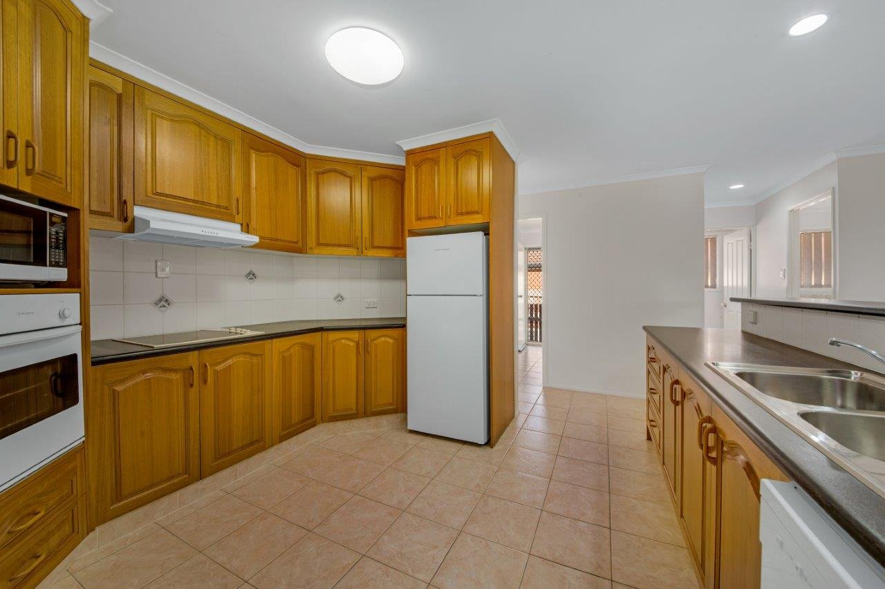 5 CREMORNE Drive TANNUM SANDS 3